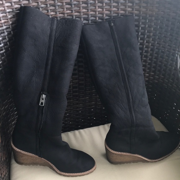 Coach Keely Genuine Shearling Lined Wedge Boot - Picture 4 of 14